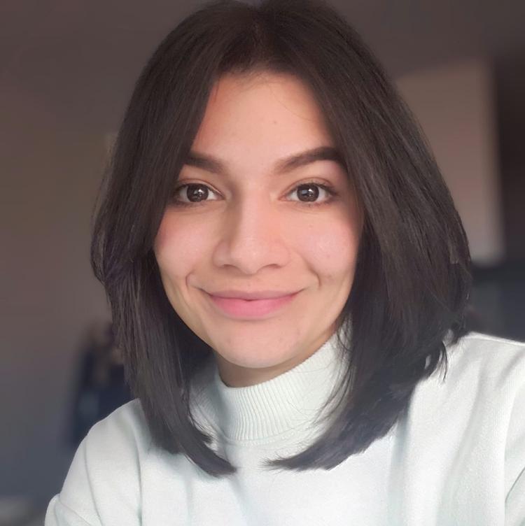 Headshot of Lynsie Aragon